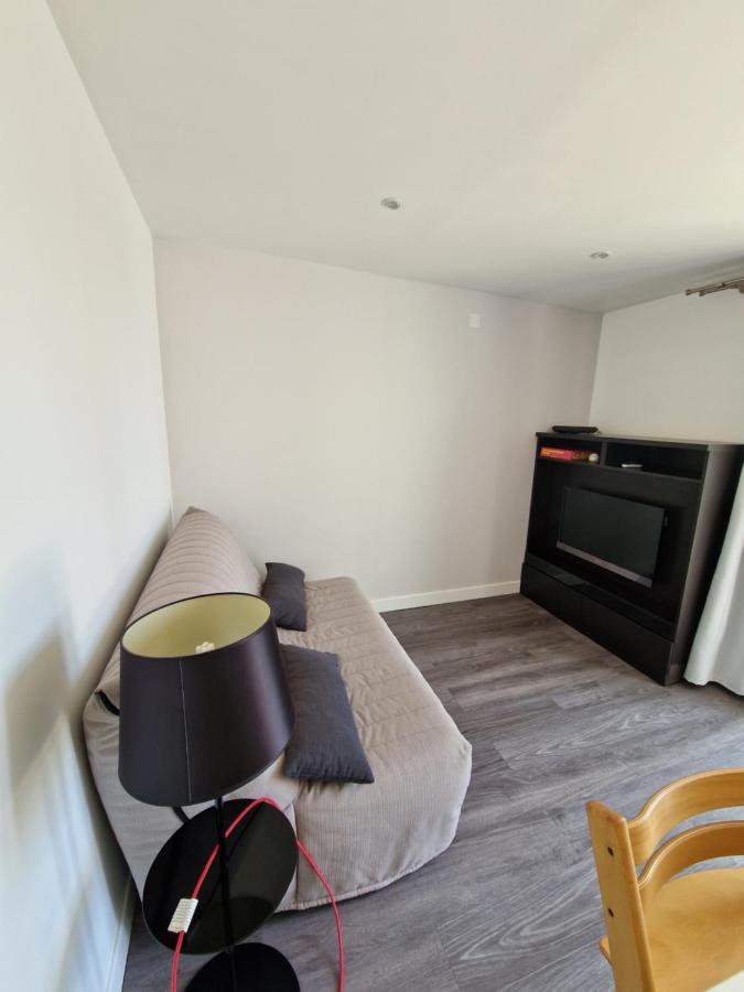 Appartement 2 Pieces Renove Avec Acces Piscine Peymeinade Εξωτερικό φωτογραφία